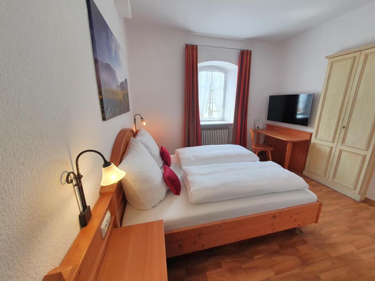 Hotel Und Weingut Karlsmuehle Mertesdorf Экстерьер фото