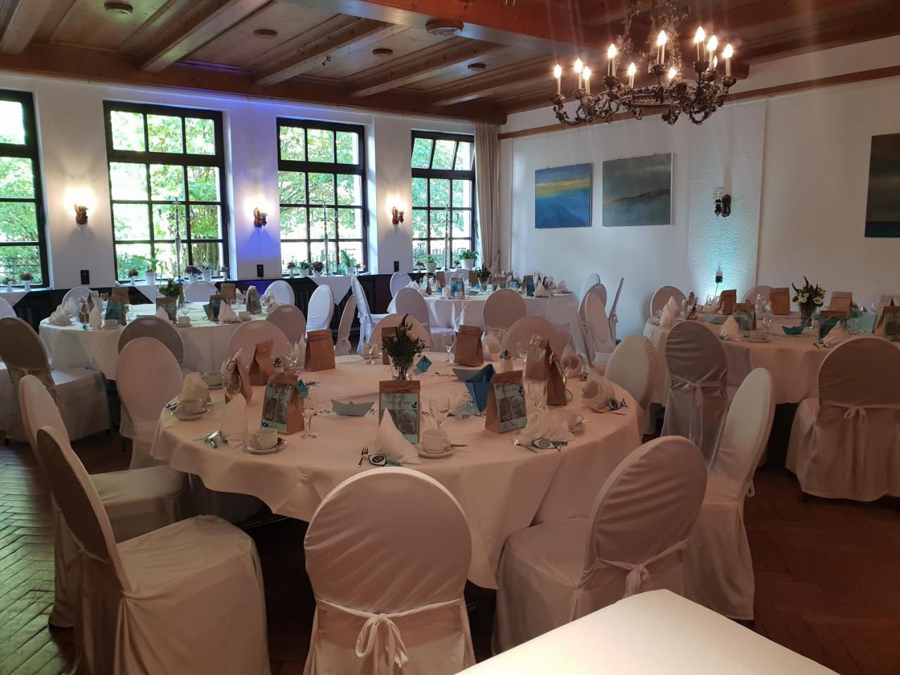 Hotel Und Weingut Karlsmuehle Mertesdorf Экстерьер фото